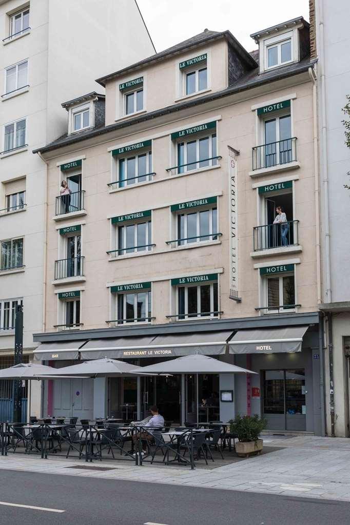 Hotel-Restaurant Le Victoria แรนส์ ภายนอก รูปภาพ